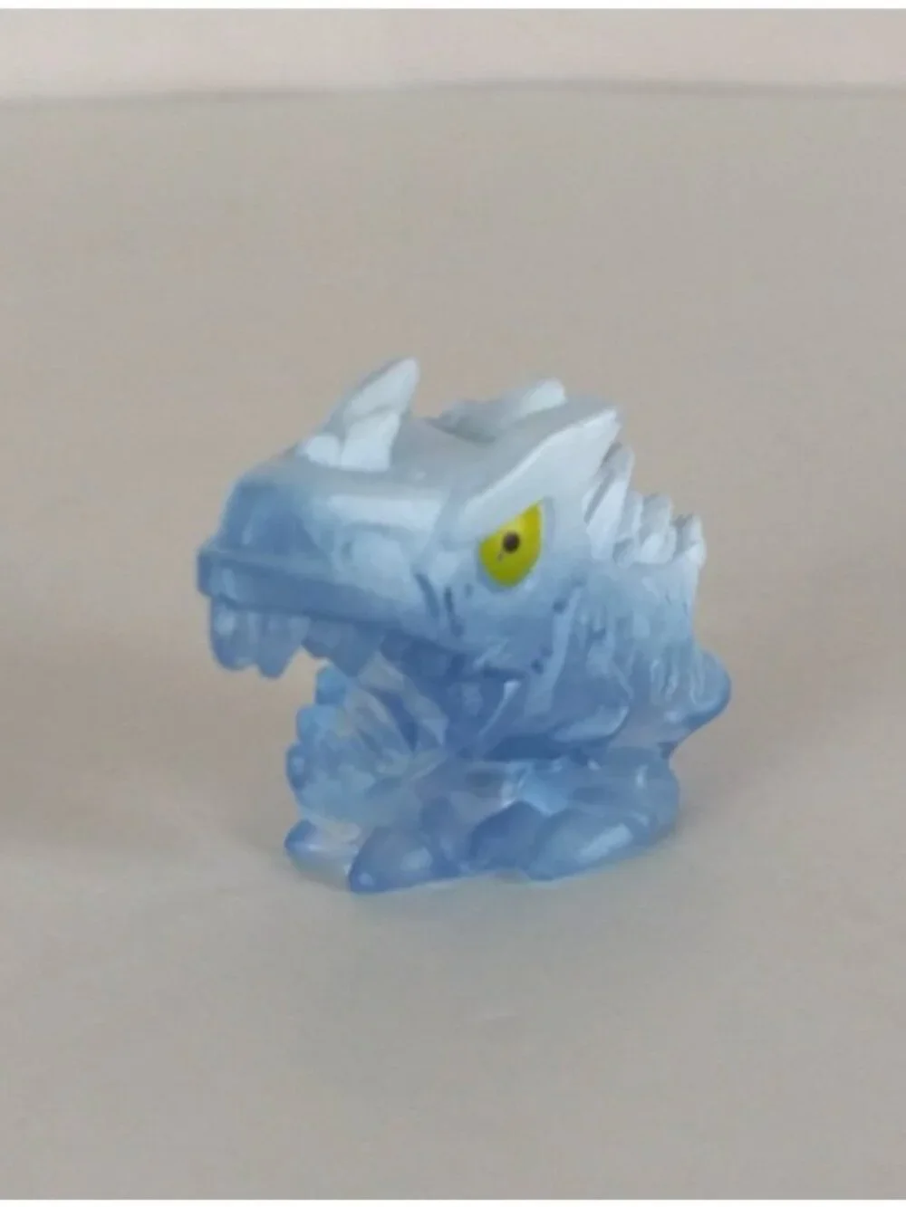 Mr. Beast Labs Swarms Hyper Fusion Series Frozen Freaks Shiversaurus Ultra Rare
